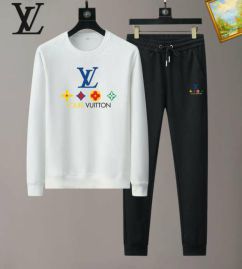 Picture of LV SweatSuits _SKULVM-3XL25tn8129229